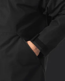 Alpine Rain Coat Deep Black