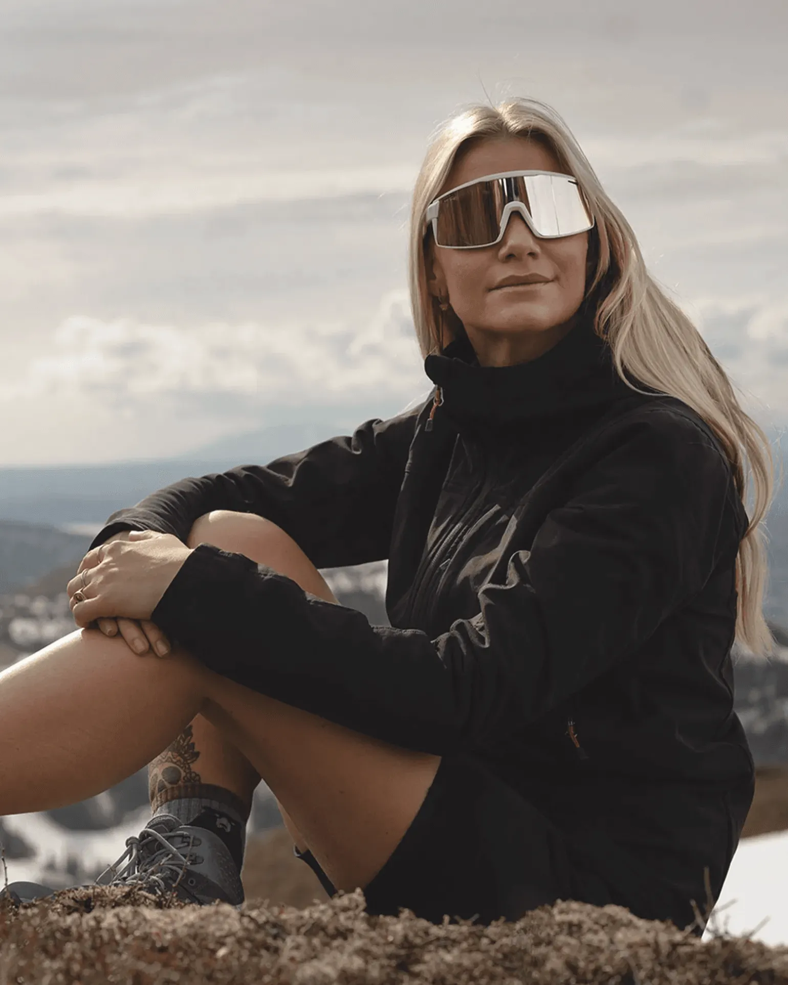Athletic Full Frame White-Smoke/Pink Multi