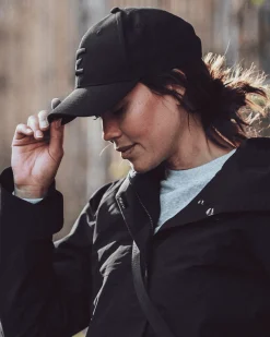Classic Cap Deep Black