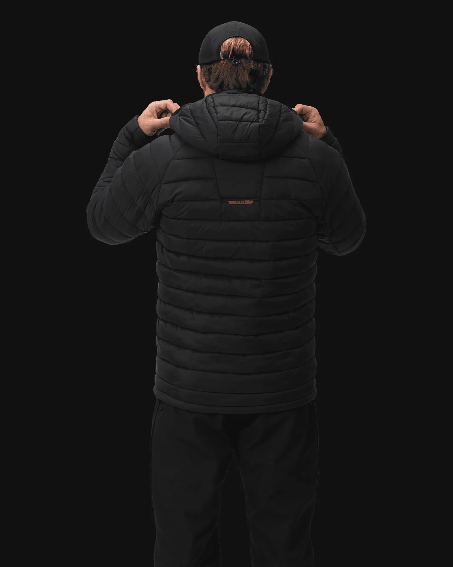 Crust Liner Hood M Deep Black