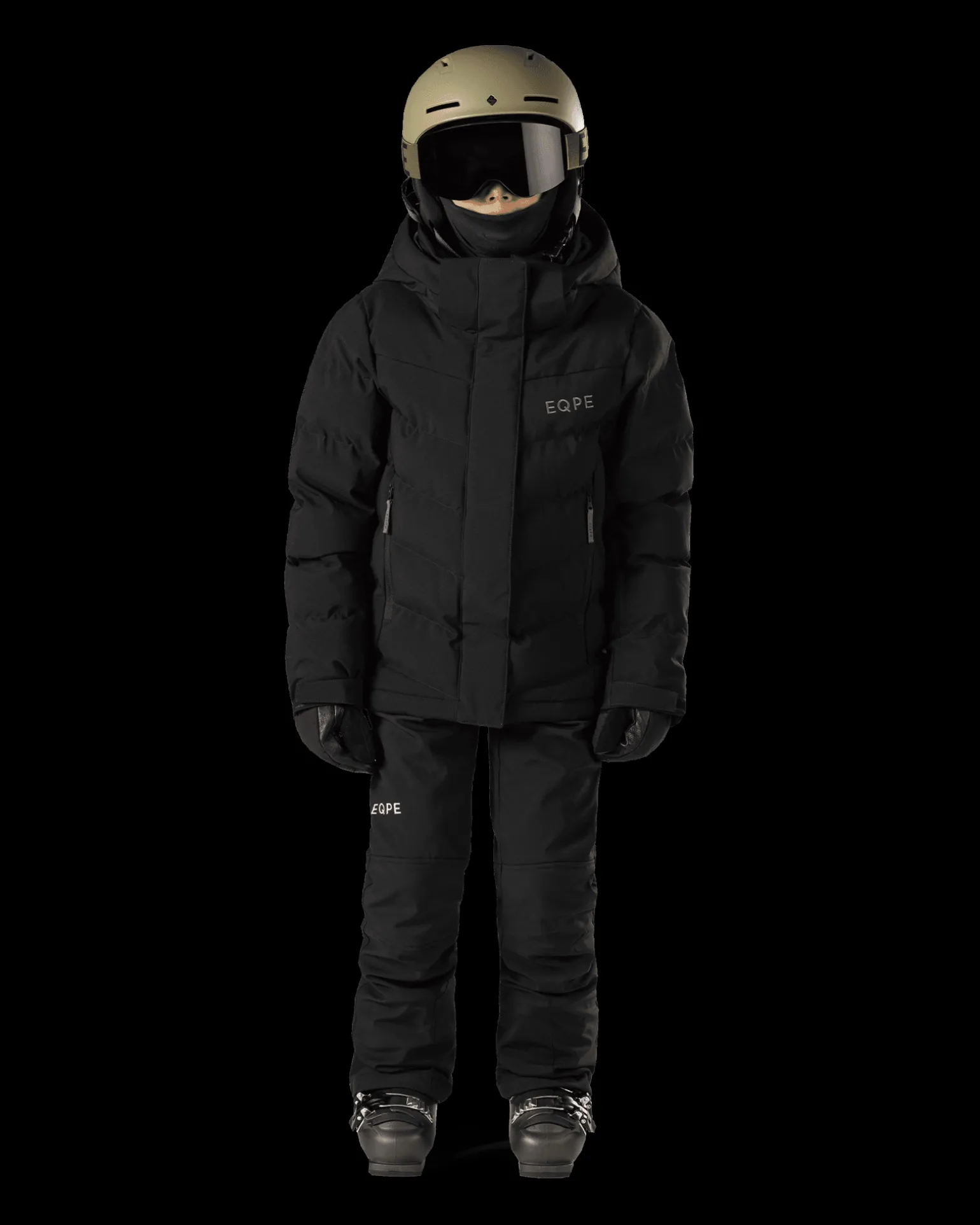 Qanuk Silhouette Jacket JR Deep Black