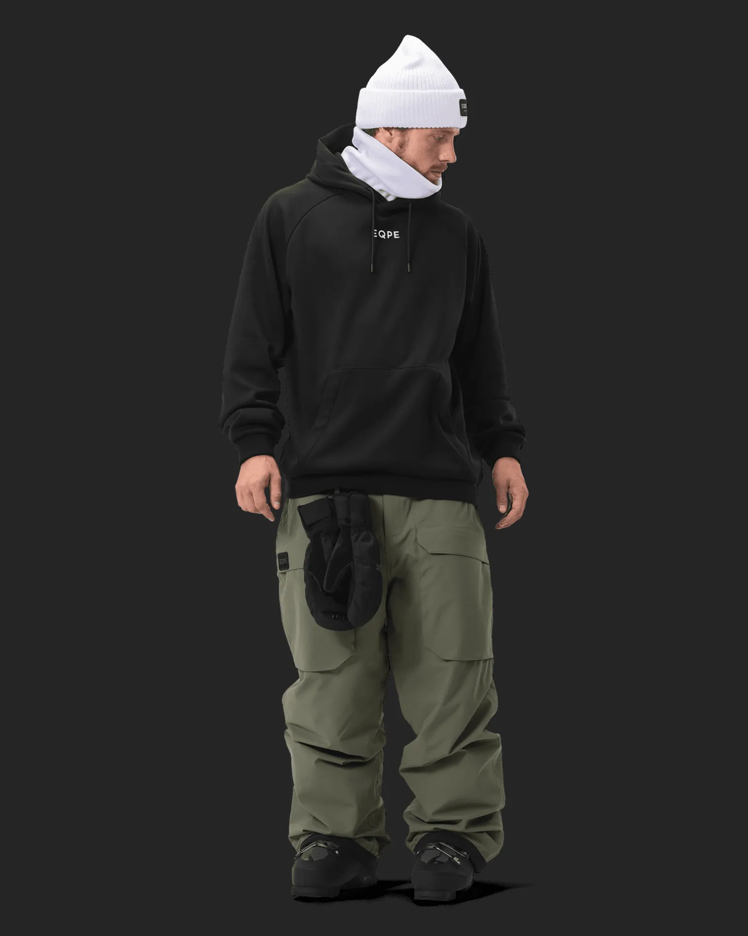 Shield Hood Deep Black